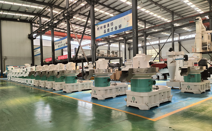 山東金格瑞顆粒機(jī)廠(chǎng)家.jpg 山東金格瑞顆粒機(jī)廠(chǎng)家.jpg